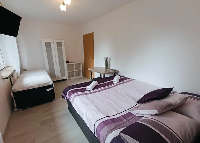 Eden Homestay szállás *